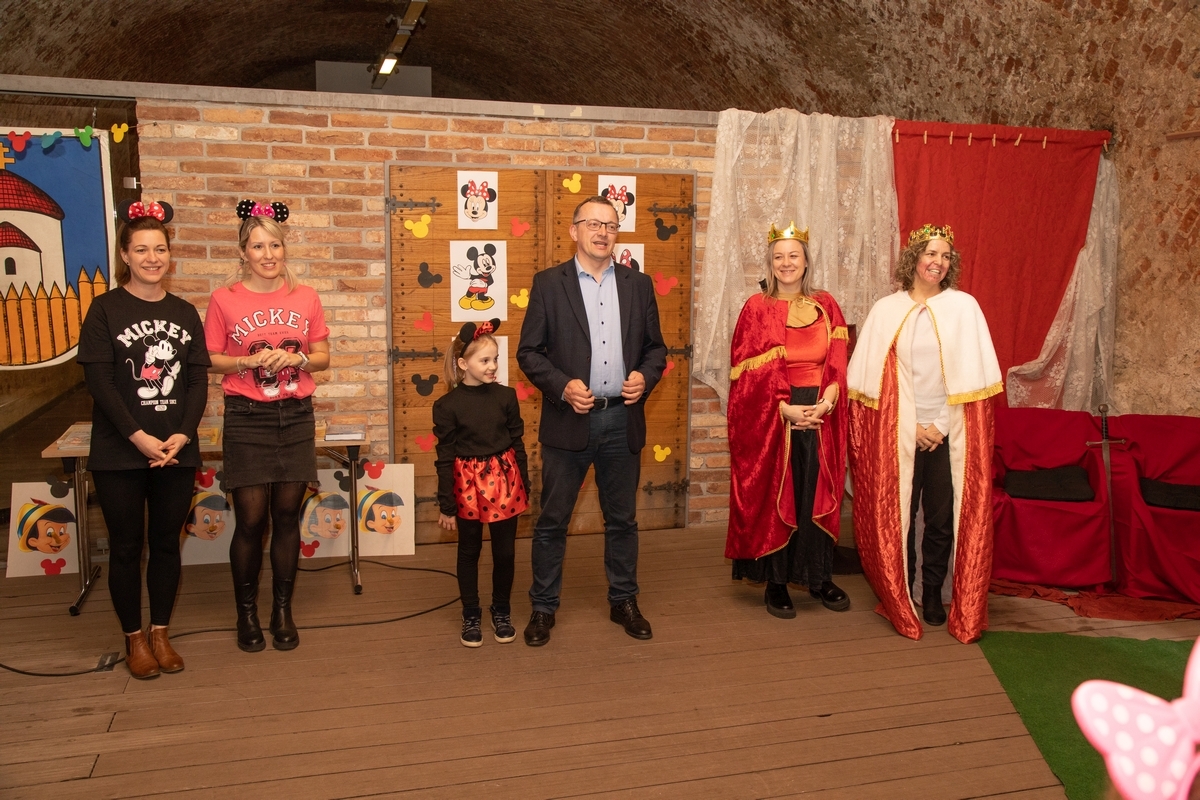 noc_s_Andersenem-016